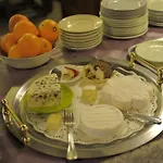 De La Cathédrale Hotel 3*
