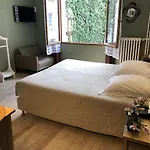 De La Cathédrale Hotel 3*
