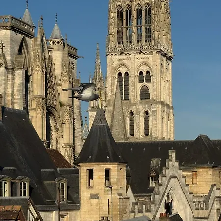 De La Cathédrale
