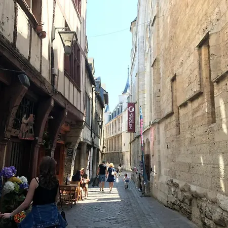 Hotel De La Cathédrale Ruan