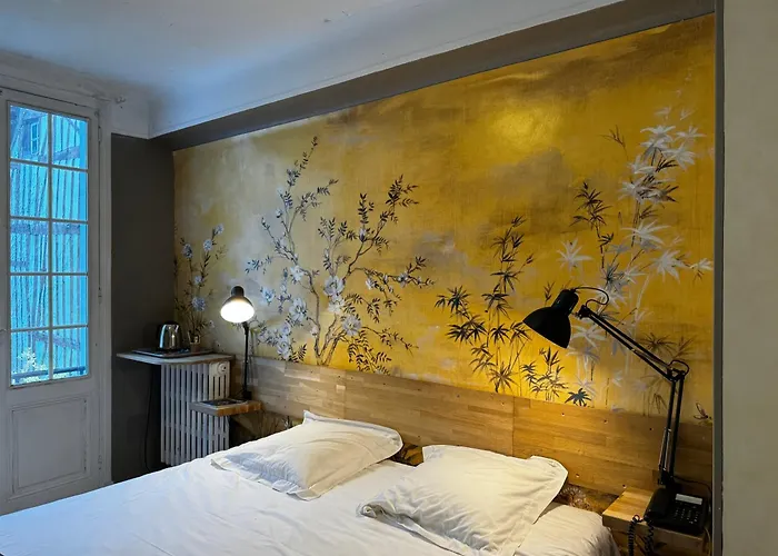 De La Cathédrale Hotel 3*